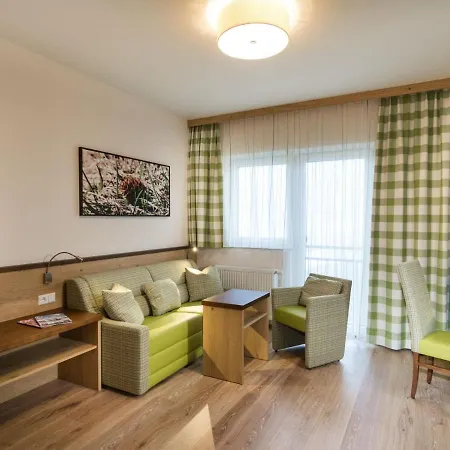 Apartamento & Garni Alpenrose