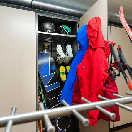 & Garni Alpenrose アパート *