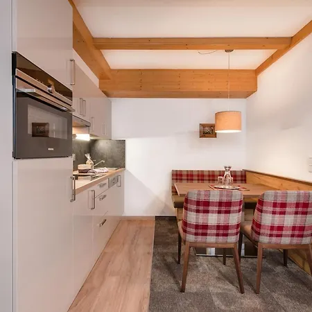 & Garni Alpenrose Apartamento *