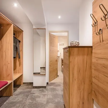 Apartamento & Garni Alpenrose Obertauern