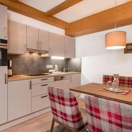 Apartamento & Garni Alpenrose