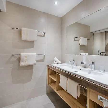 Apartamento & Garni Alpenrose Obertauern