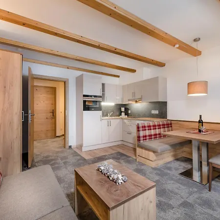 Apartamento & Garni Alpenrose *