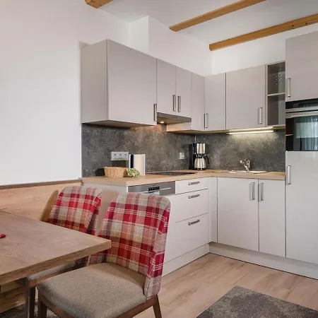 Apartamento & Garni Alpenrose Obertauern