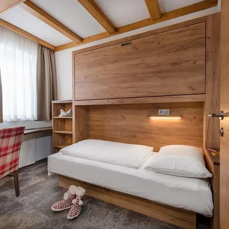 & Garni Alpenrose * Obertauern