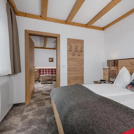 Apartamento & Garni Alpenrose *