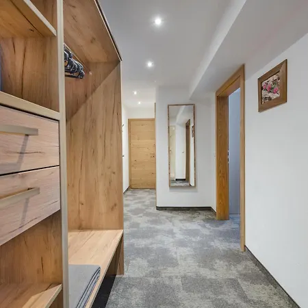 Apartamento & Garni Alpenrose *