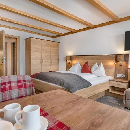 Apartamento & Garni Alpenrose *